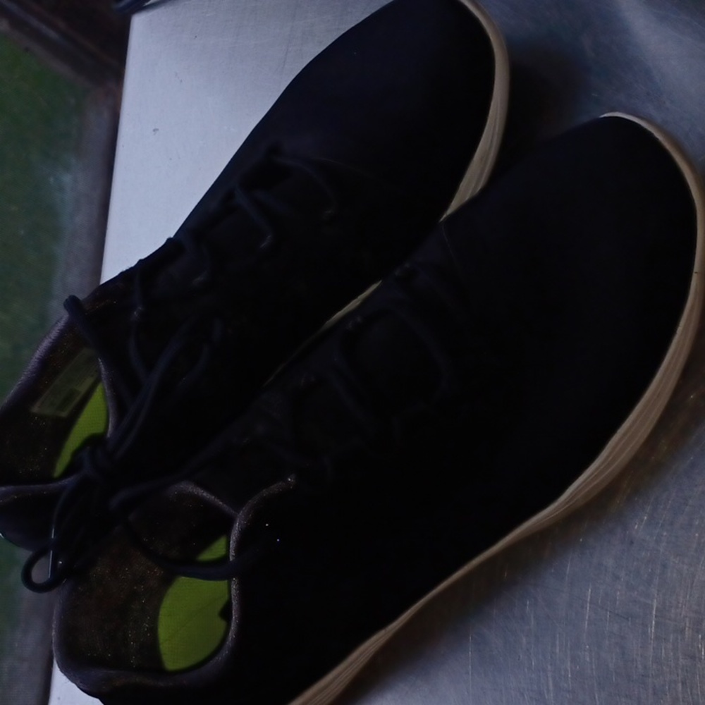 Under armor walking shoes 8